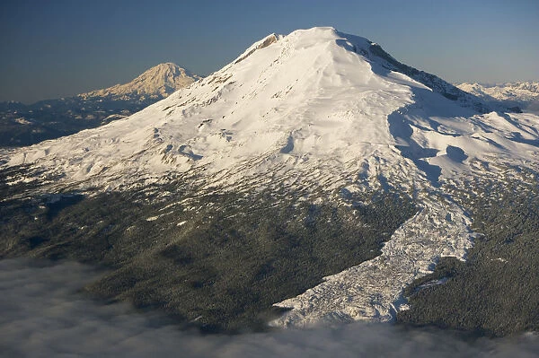 USA, Washington, Cascade Range, Mt Adams with Mt Rainier in distance