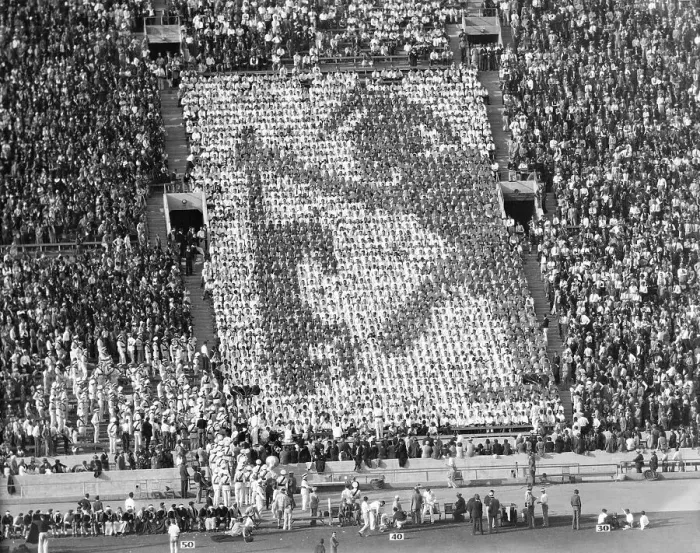 Framed Print : Usc Fans Make A Statement Framed Print : Usc Fans Make A Statement