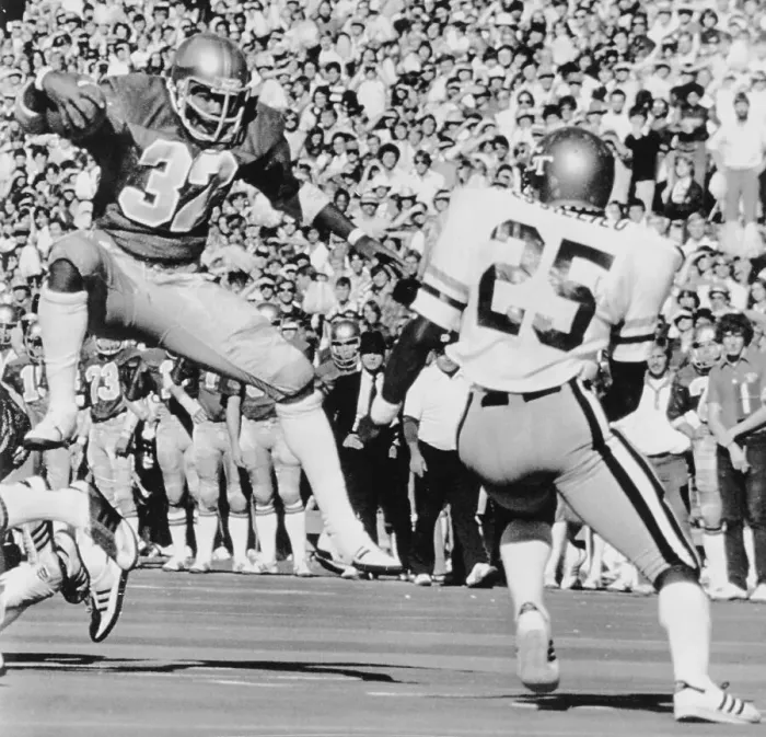 Framed Print : Vagas Ferguson (32) Jumping During Play