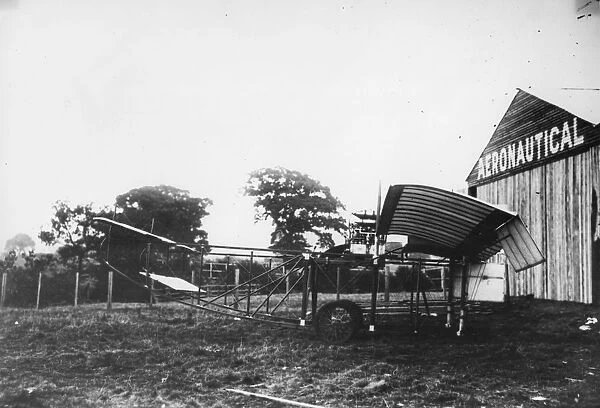 Valkyne I. 1910: Side view of Valkyne I aircraft