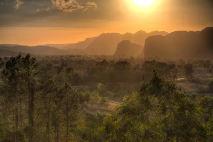 Framed Print : Valle de vinales, Cuba Framed Print : Valle de vinales, Cuba