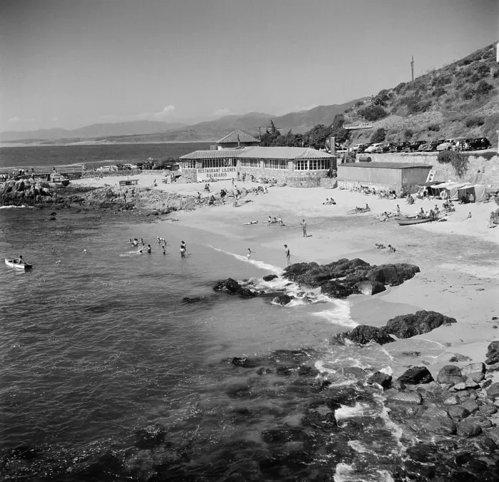 Framed Print : Valparaiso, Chile Framed Print : Valparaiso, Chile