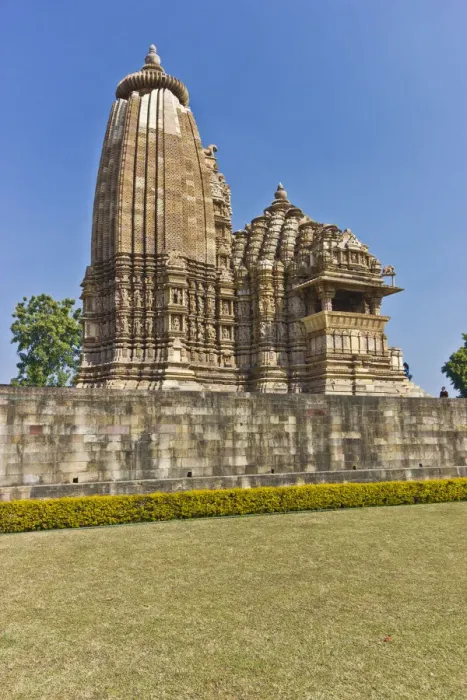 Framed Print : Vamana Temple, Khajuraho, Chhatarpur District, Madhya Pradesh, India