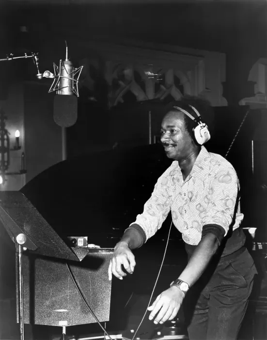 Framed Print : Van McCoy In The Studio
