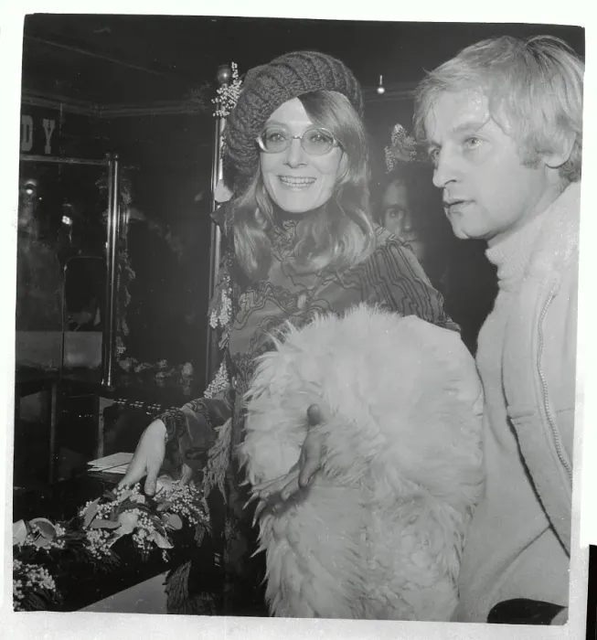 Framed Print : Vanessa Redgrave and Husband Ivan Tchenko Framed Print : Vanessa Redgrave and Husband Ivan Tchenko