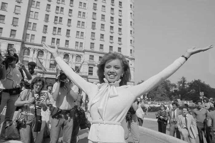 Framed Print : Vanessa Williams Raising Arms in Air