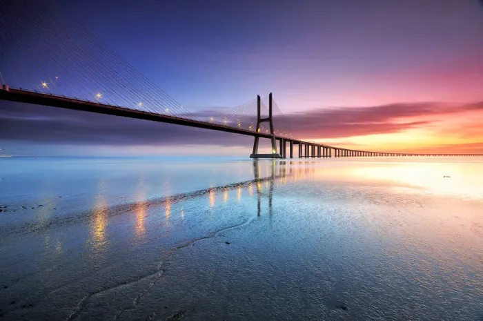 Framed Print : Vasco da Gama bridge in Lisbon Framed Print : Vasco da Gama bridge in Lisbon