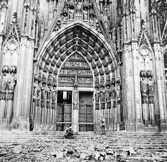 Framed Print : Vaulted Entrance to Cathedral in Ruins Framed Print : Vaulted Entrance to Cathedral in Ruins