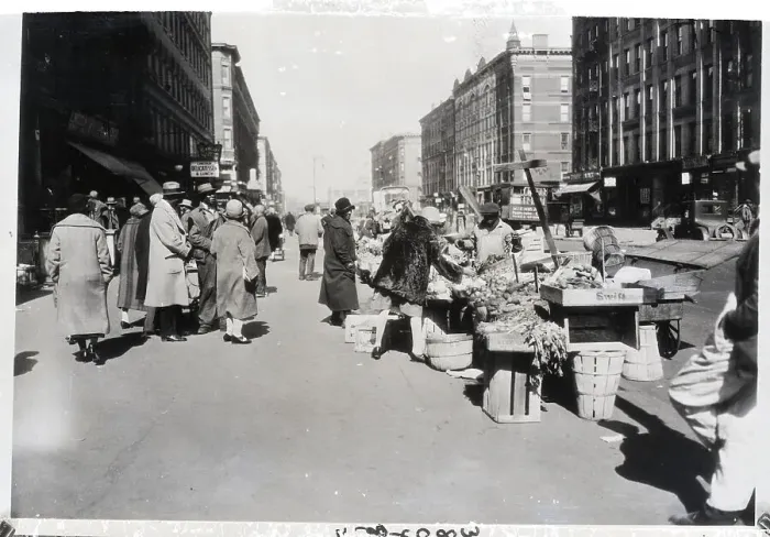 Framed Print : Vegetable Stands In Harlem