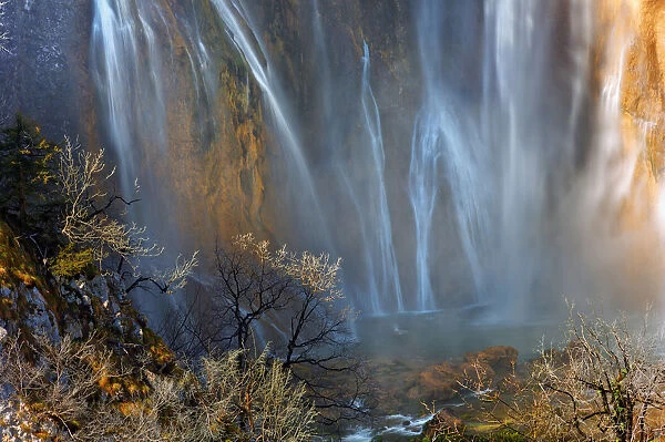 Veliki Slap waterfall long exposure Plitvice Lakes