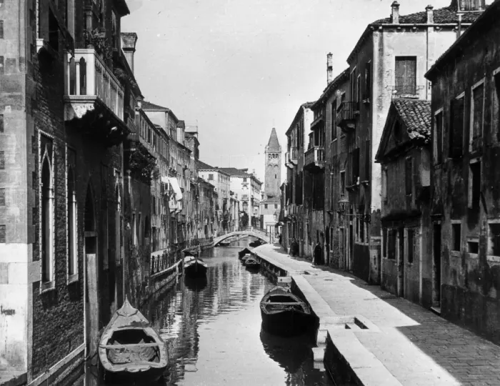 Framed Print : Venetian Street Framed Print : Venetian Street