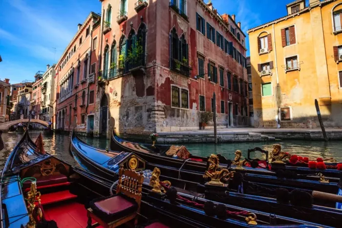 Framed Print : Venice is renowned for the beauty of its setting, its architecture and its artworks Framed Print : Venice is renowned for the beauty of its setting, its architecture and its artworks