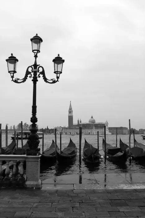 Framed Print : Venice in black and white Framed Print : Venice in black and white