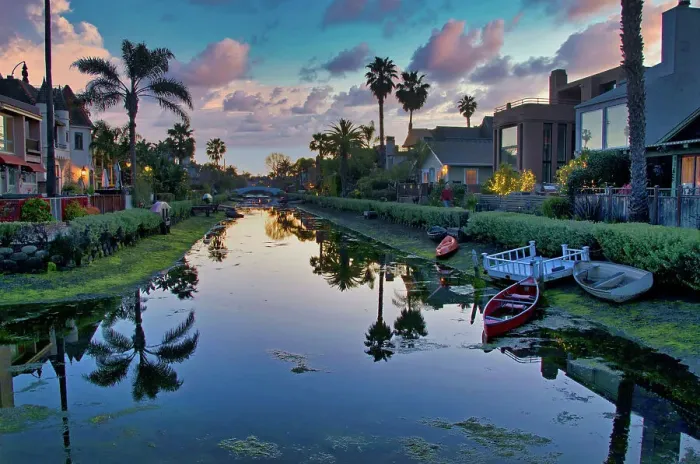 Framed Print : Venice Beach Canals Framed Print : Venice Beach Canals