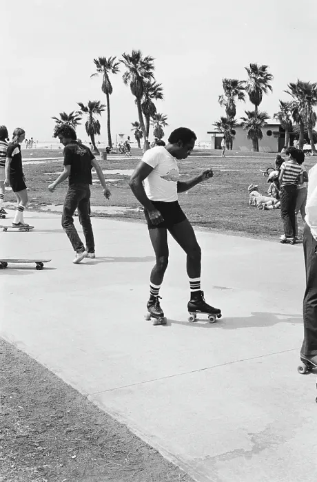 Framed Print : The Venice Beach Skate Scene Framed Print : The Venice Beach Skate Scene