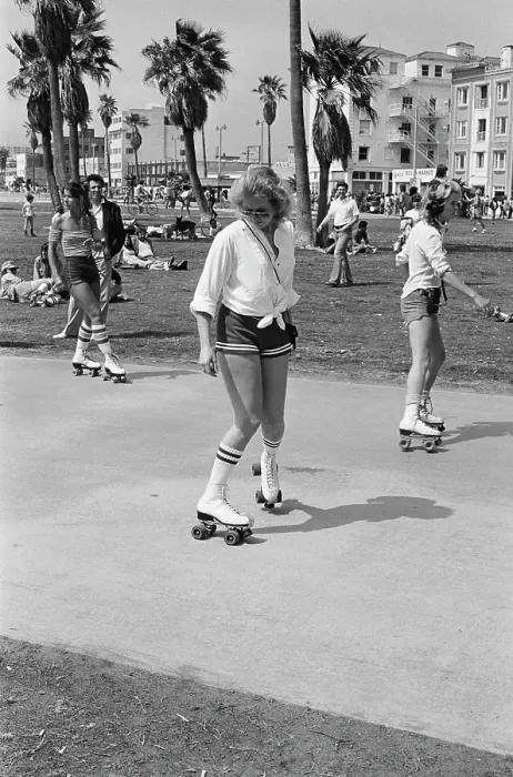 Framed Print : The Venice Beach Skate Scene Framed Print : The Venice Beach Skate Scene