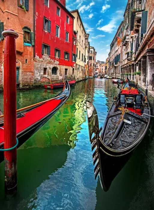 Framed Print : Venice channel Framed Print : Venice channel
