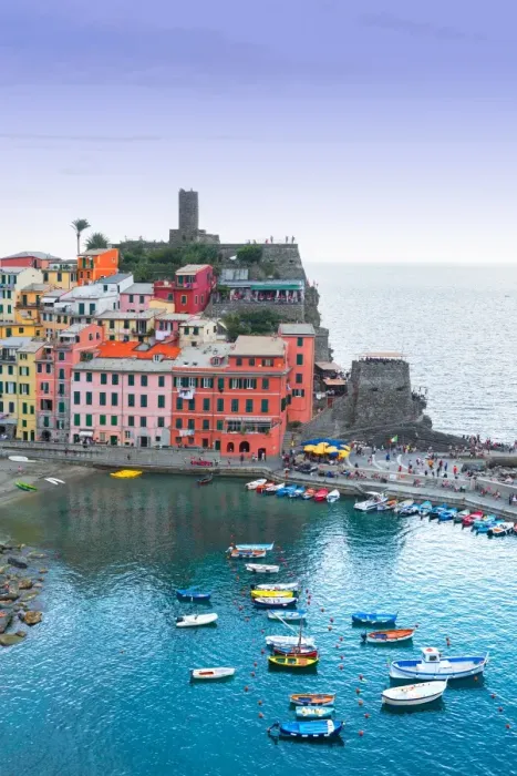 Framed Print : Vernazza, Cinque Terre, Italy Framed Print : Vernazza, Cinque Terre, Italy