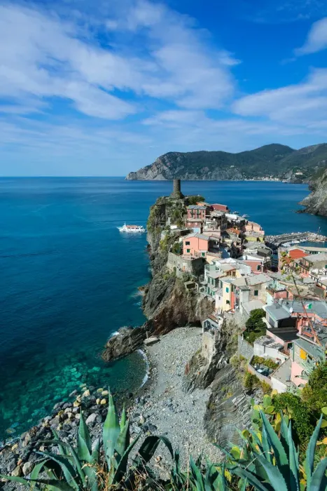 Framed Print : Vernazza, Cinque Terre, Italy
