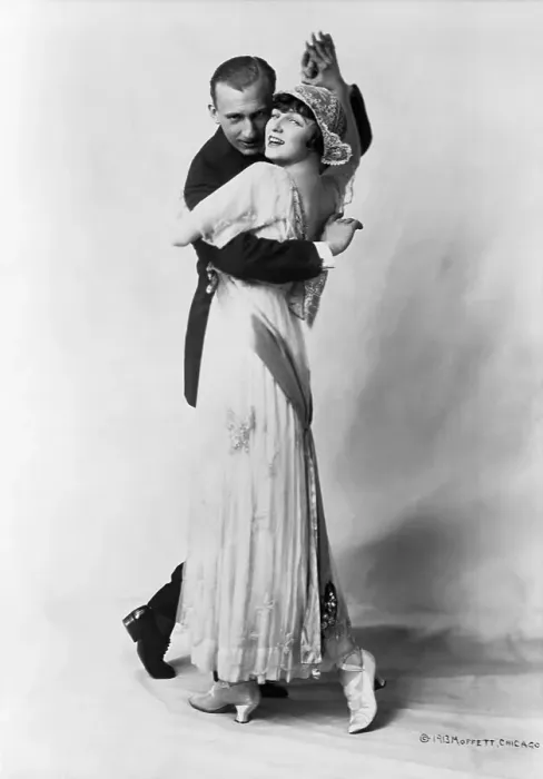 Framed Print : Vernon and Irene Castle Dancing Framed Print : Vernon and Irene Castle Dancing