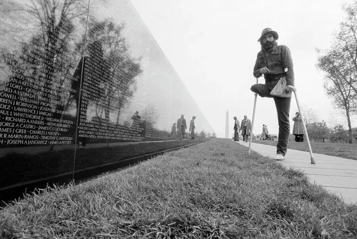 Framed Print : Veteran At Vietnam Veterans Memorial Framed Print : Veteran At Vietnam Veterans Memorial