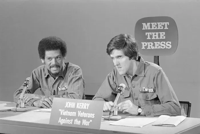 : Veterans Hubbard and Kerry on Meet the Press : Veterans Hubbard and Kerry on Meet the Press
