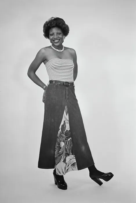 Framed Print : Vicki Abercombie - Soul Train Dancer Framed Print : Vicki Abercombie - Soul Train Dancer