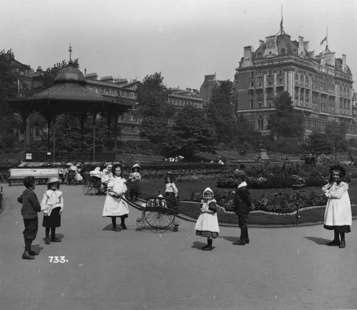 Framed Print : Victoria Gardens Framed Print : Victoria Gardens
