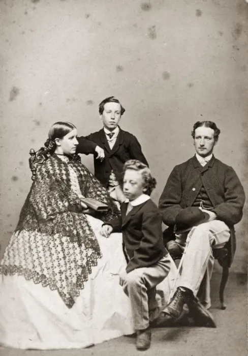 Framed Print : Victorian Family Framed Print : Victorian Family