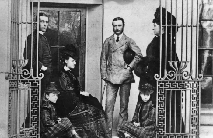 Framed Print : Victorian Family Group Framed Print : Victorian Family Group
