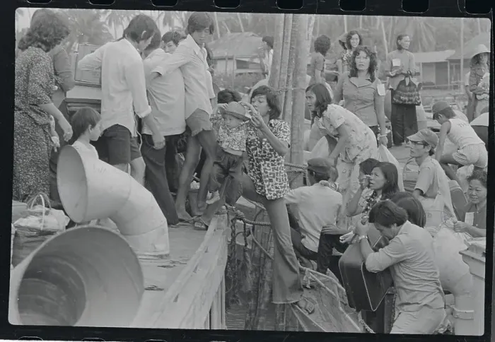 Framed Print : Vietnamese Refugees