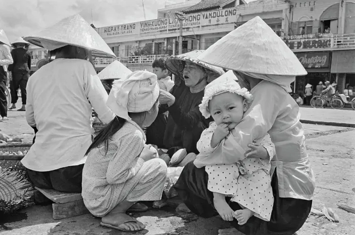 Framed Print : Vietnamese Women & Children In Saigon Framed Print : Vietnamese Women & Children In Saigon