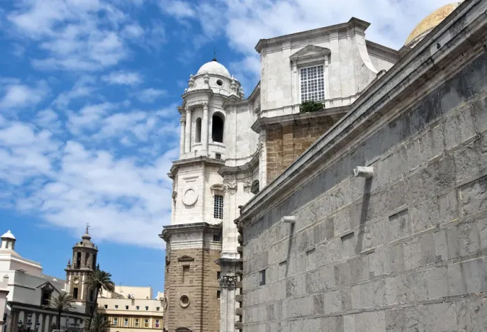 Framed Print : Side view of the cathedral in front of the Iglesias Santiago Apostol Church in the Andalusian city of Cadiz, Spain, Europe Framed Print : Side view of the cathedral in front of the Iglesias Santiago Apostol Church in the Andalusian city of Cadiz, Spain, Europe