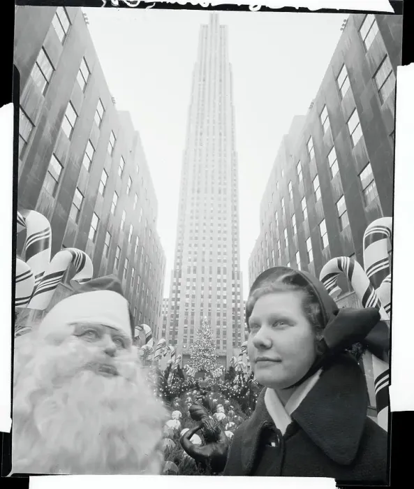 Framed Print : View of Christmas Decorations and Santa Claus in Rockefeller Center Framed Print : View of Christmas Decorations and Santa Claus in Rockefeller Center