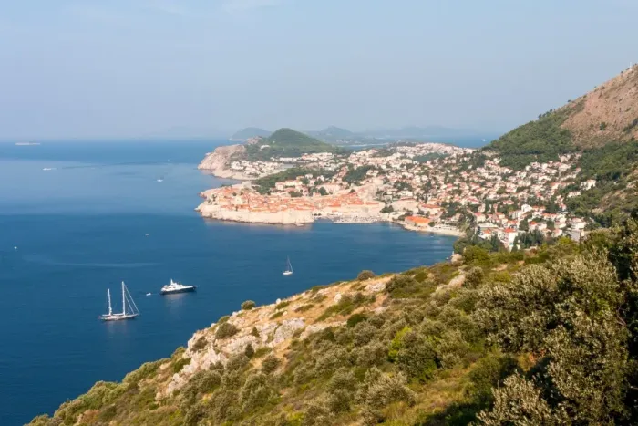 Framed Print : View of Dubrovnik Old Town, Croatia Framed Print : View of Dubrovnik Old Town, Croatia