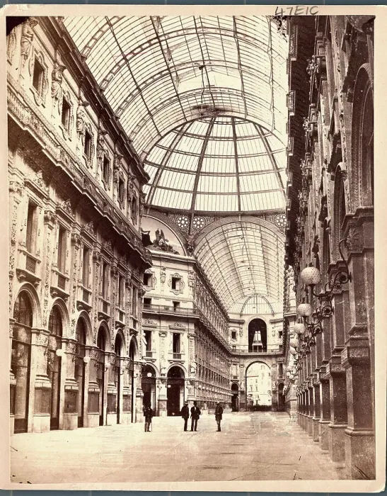 Framed Print : View of Galleria Vittorio Emanuele Framed Print : View of Galleria Vittorio Emanuele