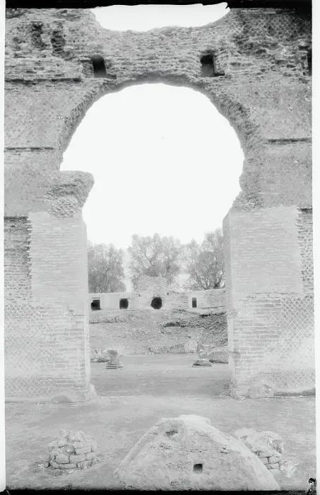 Framed Print : View of Hadrian's Villa Gate Framed Print : View of Hadrian's Villa Gate