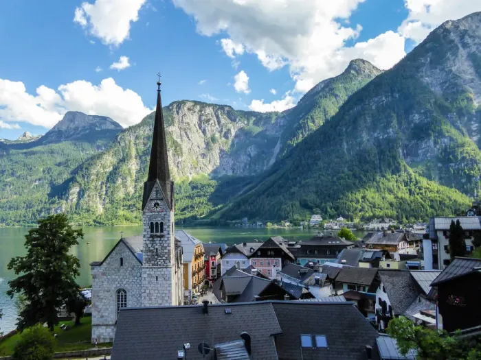 Framed Print : View on Hallstatt, at HallstAÔé¼tter lake Framed Print : View on Hallstatt, at HallstAÔé¼tter lake