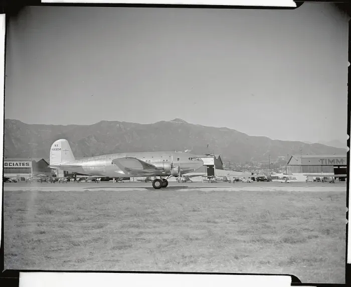 Framed Print : Side View of Howard Hughes Stratoliner