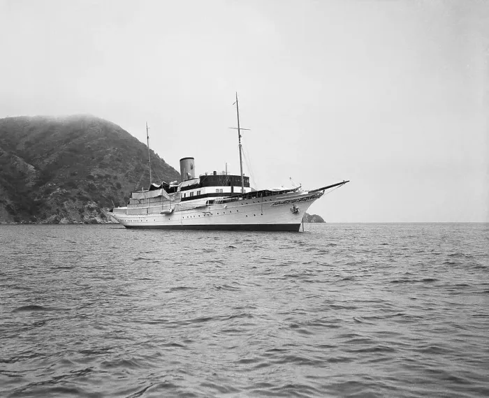 Framed Print : Side View of Howard Hughes Yacht Southern Cross Framed Print : Side View of Howard Hughes Yacht Southern Cross