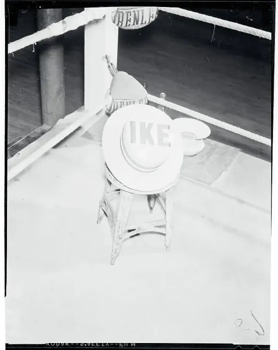 Framed Print : View of Ike Hat in Boxing Ring Framed Print : View of Ike Hat in Boxing Ring