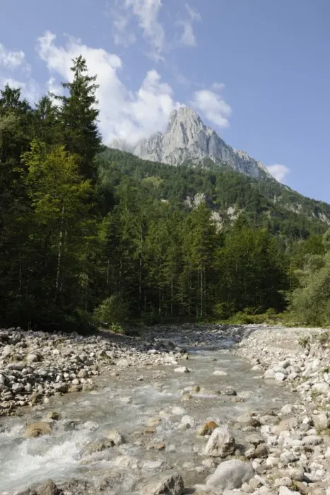 Framed Print : View from Kaiserbachtal Valley of Mt Wilder Kaiser, Tyrol, Austria, Europe Framed Print : View from Kaiserbachtal Valley of Mt Wilder Kaiser, Tyrol, Austria, Europe