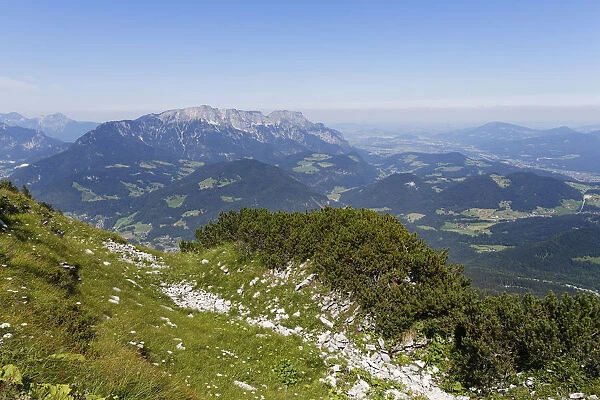 View from Kehlstein Mountain, left Untersberg, right Salzachtal, Berchtesgaden, Berchtesgaden Alps, Upper Bavaria, Bavaria, Germany, Europe
