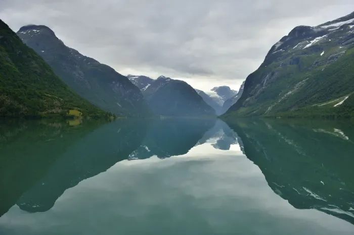 Framed Print : View across Loen Lake towards Kjenndalsbreen Glacier, Loen, Stryn, Sogn og Fjordane, Western Norway, Norway Framed Print : View across Loen Lake towards Kjenndalsbreen Glacier, Loen, Stryn, Sogn og Fjordane, Western Norway, Norway