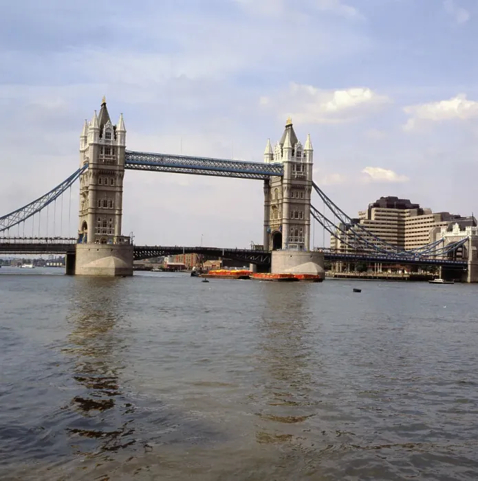 Framed Print : View of London Bridge Framed Print : View of London Bridge