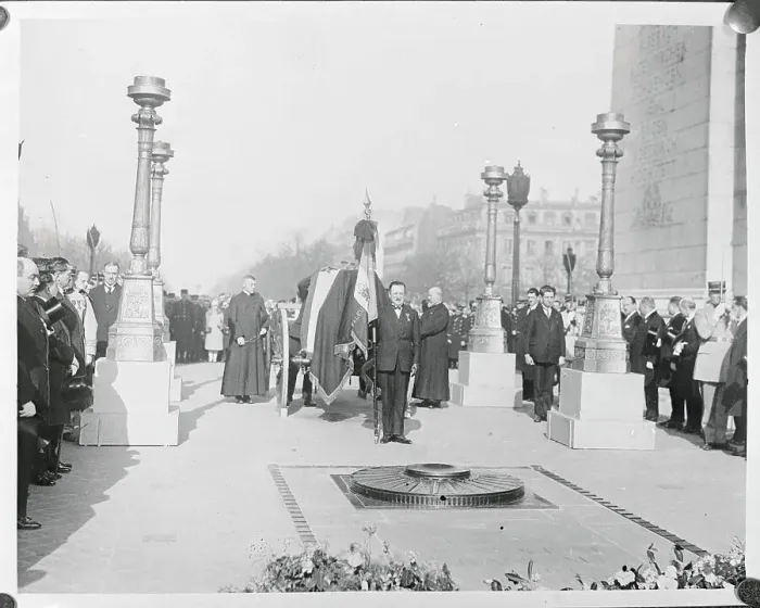 Framed Print : View of Marshal Ferdinand Foch's Coffin Framed Print : View of Marshal Ferdinand Foch's Coffin