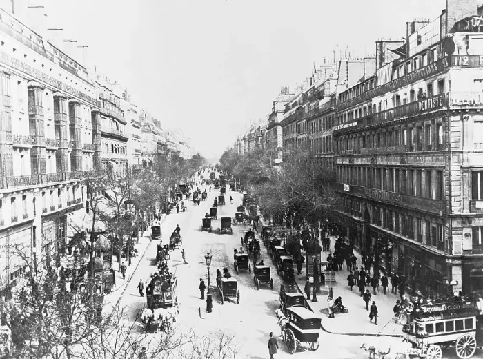 Framed Print : View of Montmarte Boulevard in Paris Framed Print : View of Montmarte Boulevard in Paris