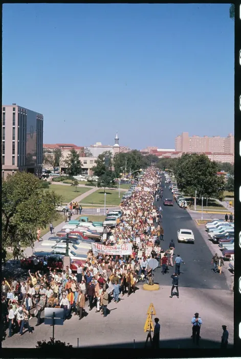 Framed Print : View of Moratorium Day Rally Framed Print : View of Moratorium Day Rally