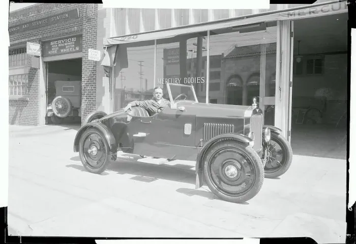 Framed Print : View of New Classy Body over Ford Chassis