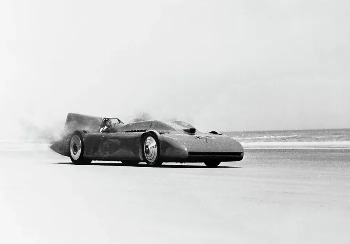 Framed Print : View of Racecar in Motion Framed Print : View of Racecar in Motion